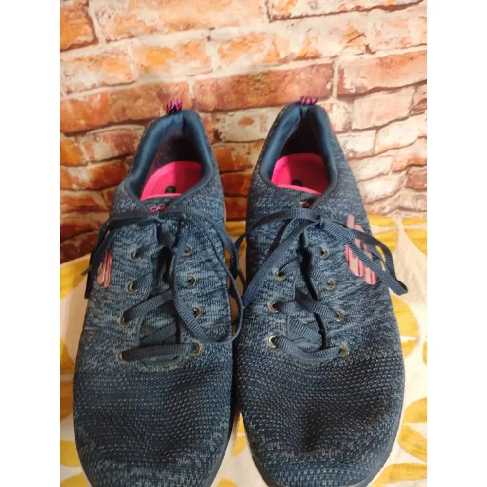Skechers Navy & Pink Knit Sneakers